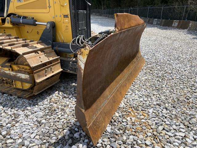 Image of John Deere 700L LGP equipment image 4