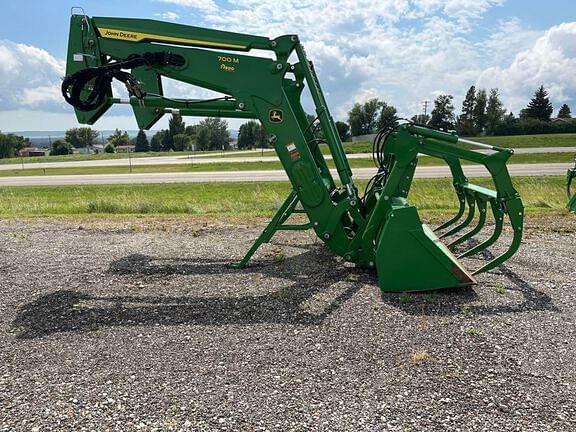 Image of John Deere 700M equipment image 1