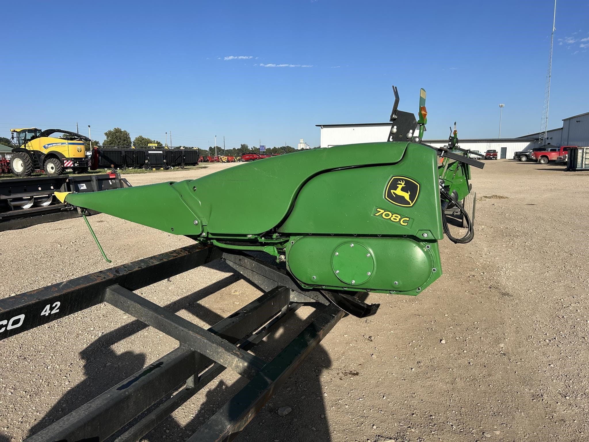 Main image John Deere 708C