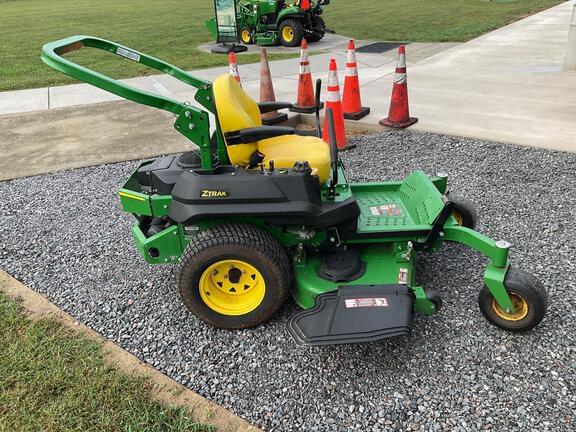 Image of John Deere Z720E equipment image 2