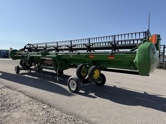 Image of John Deere 735D equipment image 2