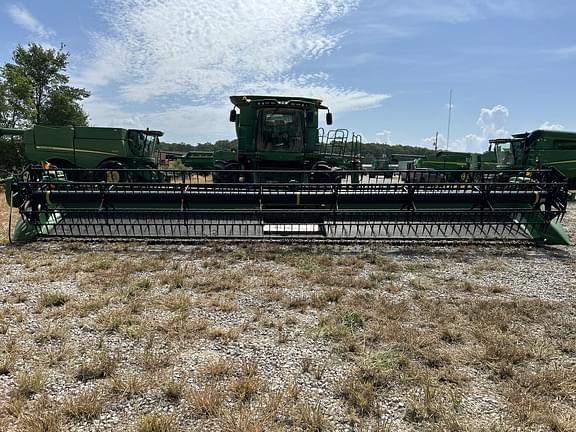 Image of John Deere 735D equipment image 3