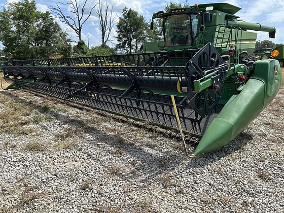 Image of John Deere 735D Primary image