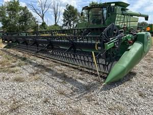 2021 John Deere 735D Image