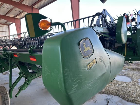 Image of John Deere 735D equipment image 2