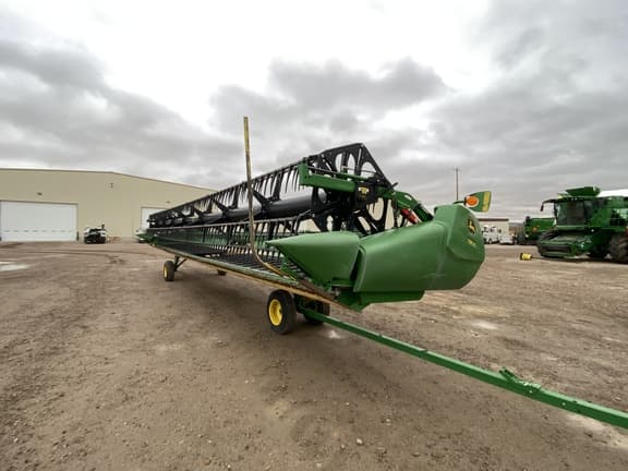 Image of John Deere 735D equipment image 2