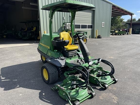 Image of John Deere 7400A equipment image 4