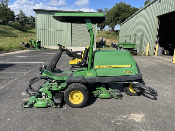 2021 John Deere 7400A Image