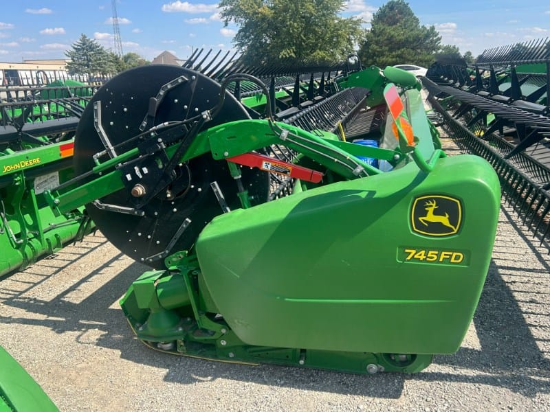 2021 John Deere 745FD Equipment Image0