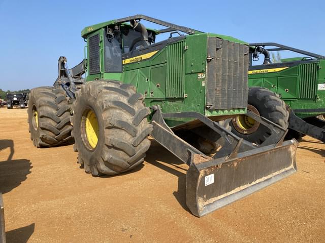 Image of John Deere 748L-II equipment image 3