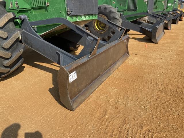 Image of John Deere 748L-II equipment image 4