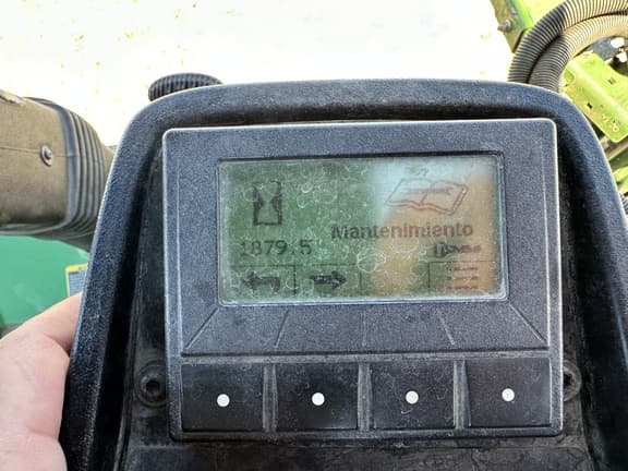 Image of John Deere 7500A equipment image 2