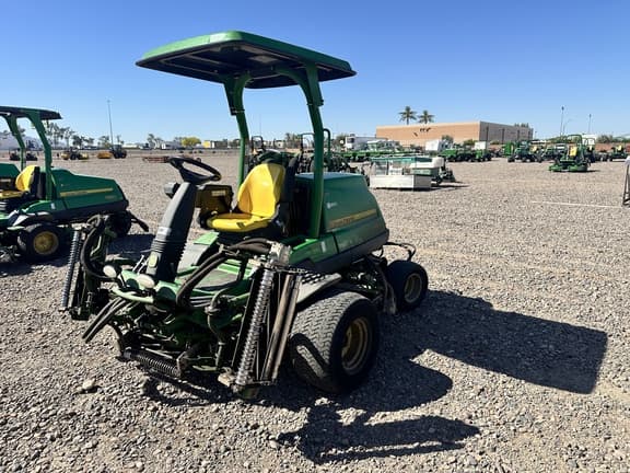 Image of John Deere 7500A equipment image 1
