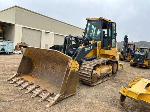 2021 John Deere 755K Equipment Image0