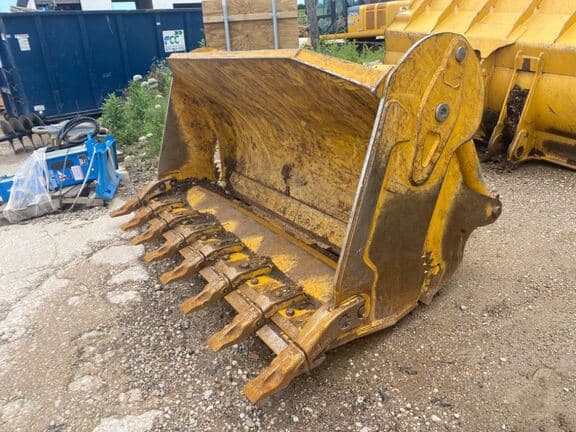 Image of John Deere Track Loader Bucket Image 0