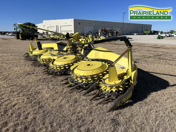 Main image John Deere 770