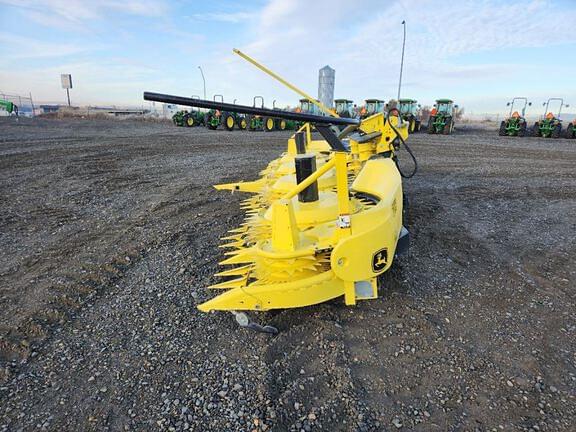 Image of John Deere 770 equipment image 1