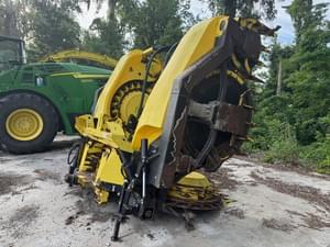 2021 John Deere 770 Image