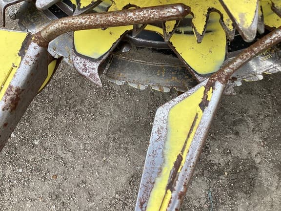 Image of John Deere 770 equipment image 2