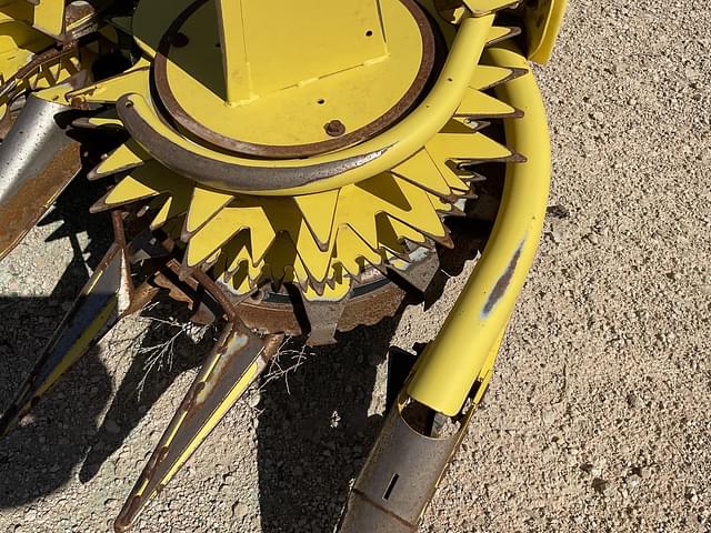 Image of John Deere 770 equipment image 3