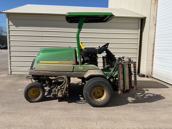 Image of John Deere 7700A equipment image 2