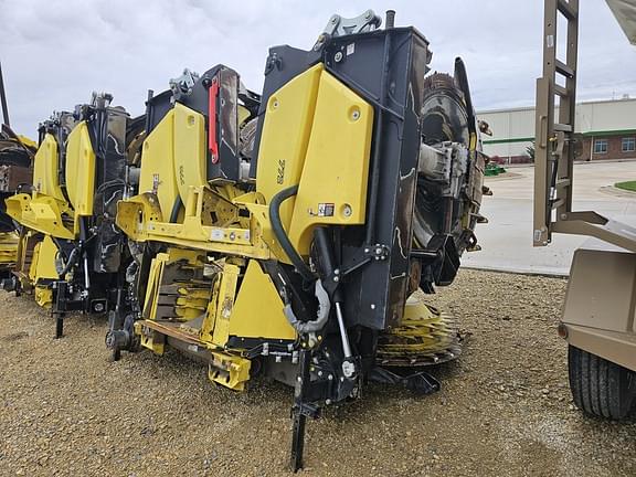 Image of John Deere 772 equipment image 2