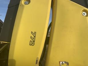 Main image John Deere 772 6