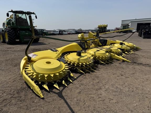 Image of John Deere 772 equipment image 3