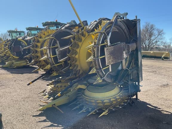 Image of John Deere 772 equipment image 2