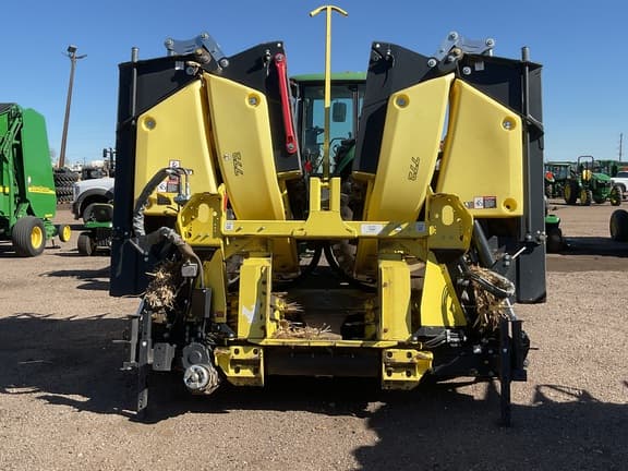 Image of John Deere 772 equipment image 1