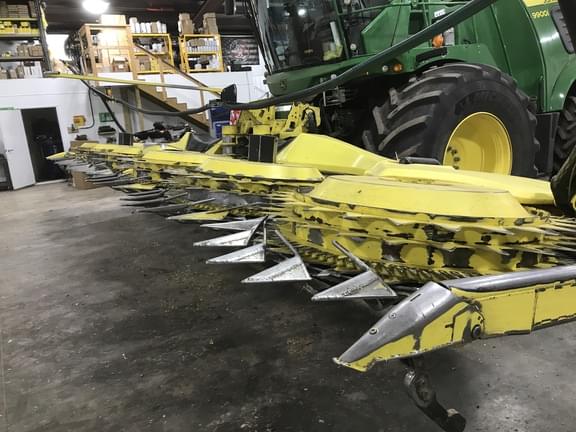 Image of John Deere 772 equipment image 3