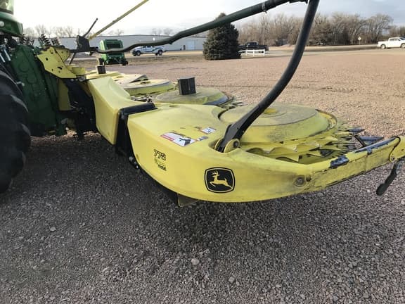 Image of John Deere 772 equipment image 4