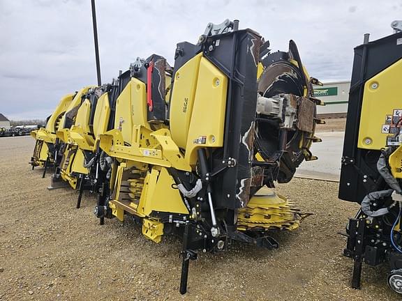 Image of John Deere 772 equipment image 2