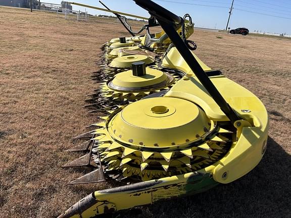 Image of John Deere 772 equipment image 4