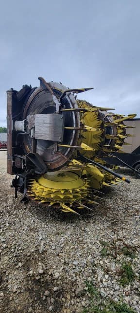 Image of John Deere 772 equipment image 2