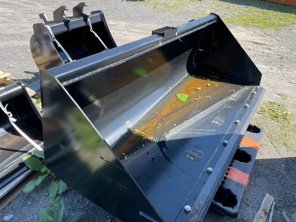 Main image John Deere Bucket