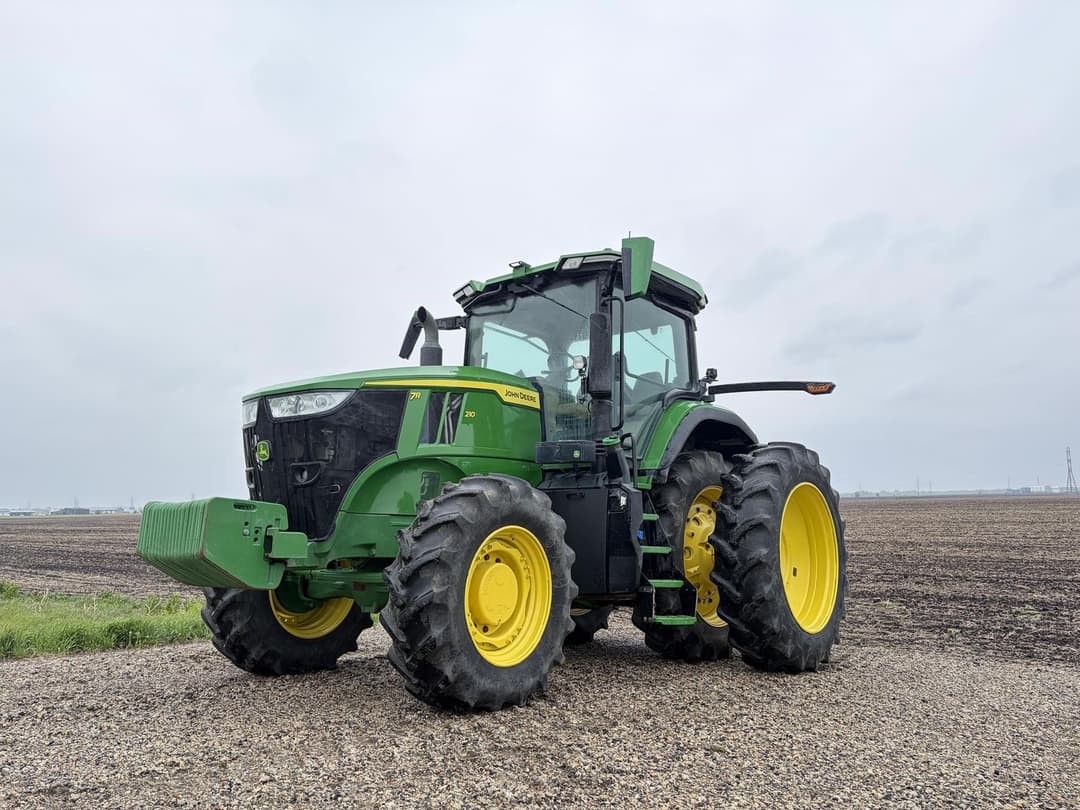 Image of John Deere 7R 210 Primary image