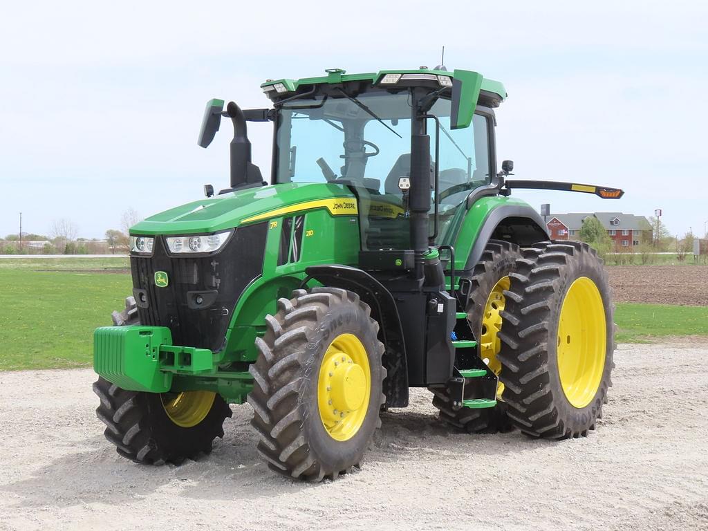 Image of John Deere 7R 210 Primary image