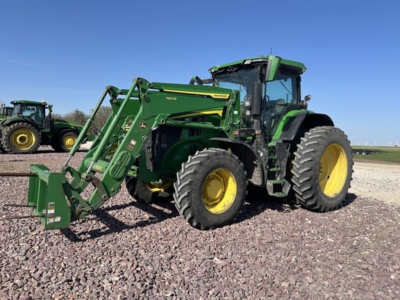 2021 John Deere 7R 210 Equipment Image0