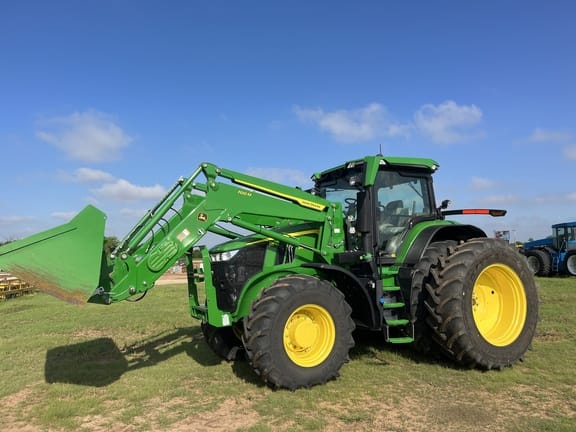 Main image John Deere 7R 210