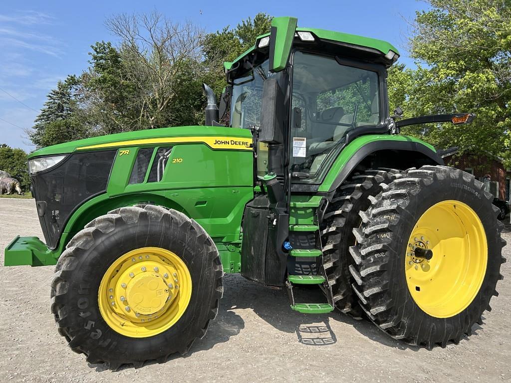 Image of John Deere 7R 210 Primary image