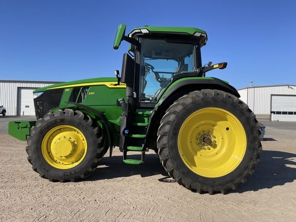 Main image John Deere 7R 230
