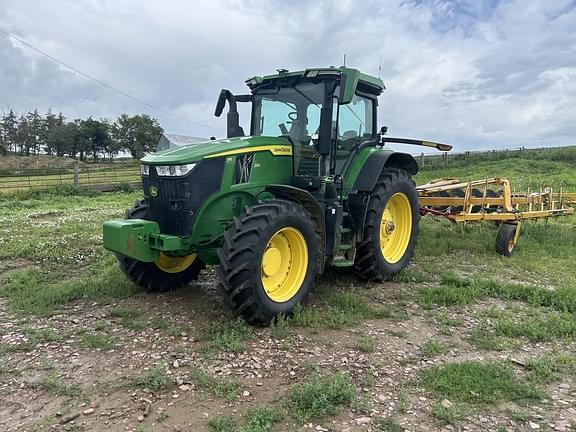 Image of John Deere 7R 230 Primary image