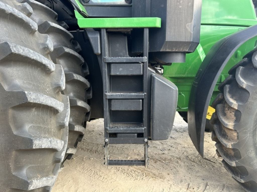 Main image John Deere 7R 230