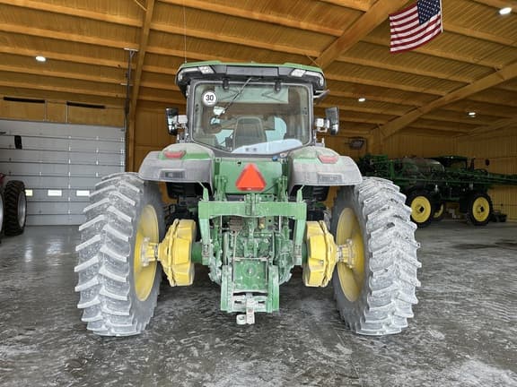 Image of John Deere 7R 230 equipment image 4