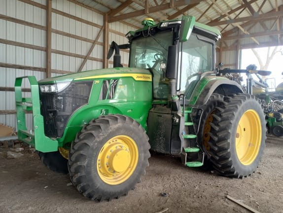 2021 John Deere 7R 230 Equipment Image0