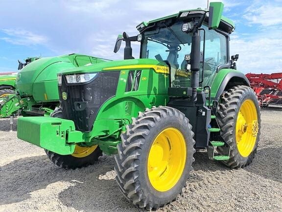 Main image John Deere 7R 230