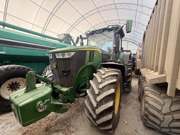 2021 John Deere 7R 250 Equipment Image0