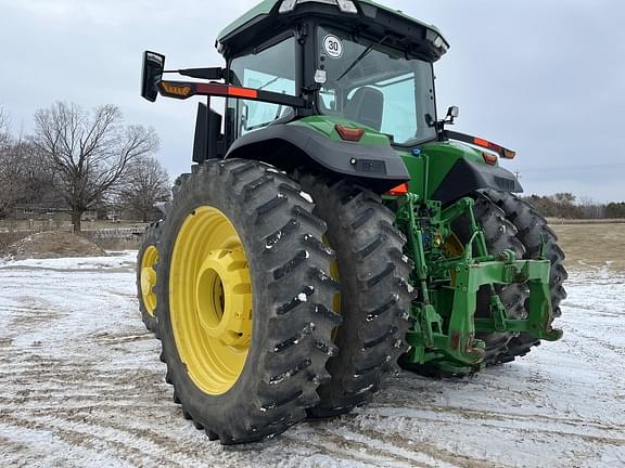 Image of John Deere 7R 270 equipment image 4