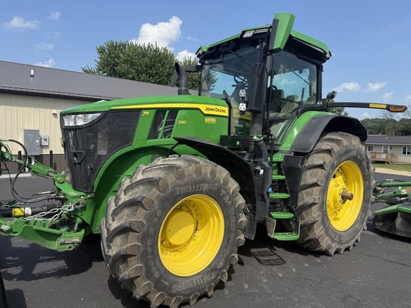 Image of John Deere 7R 330 Primary image